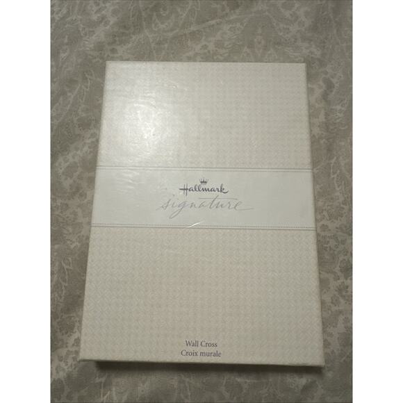 Hallmark Silvertone 7.5 Inch Cross Wall Hanging Decor -New In Box - Picture 4 of 5